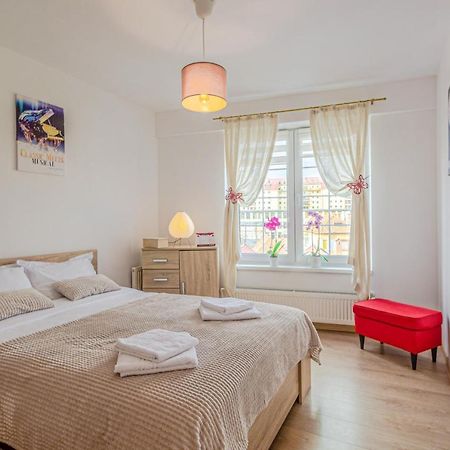 Opera Apart Apartment Brasov Bagian luar foto