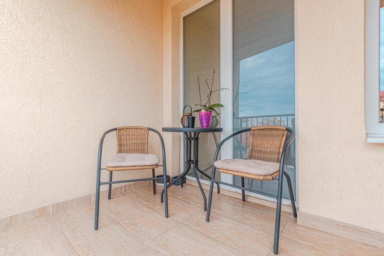 Opera Apart Apartment Brasov Bagian luar foto